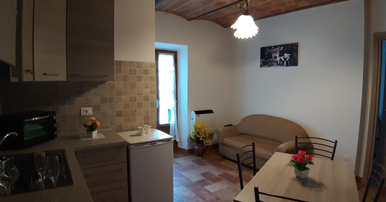 Appartamenti Di Luca&Sara Le Piazze エクステリア 写真