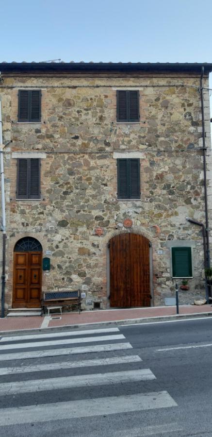 Appartamenti Di Luca&Sara Le Piazze エクステリア 写真